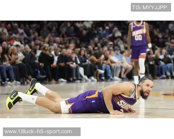 狄龙连续恶犯詹姆斯与库里接下来再度对决两大巨星的赛季挑战